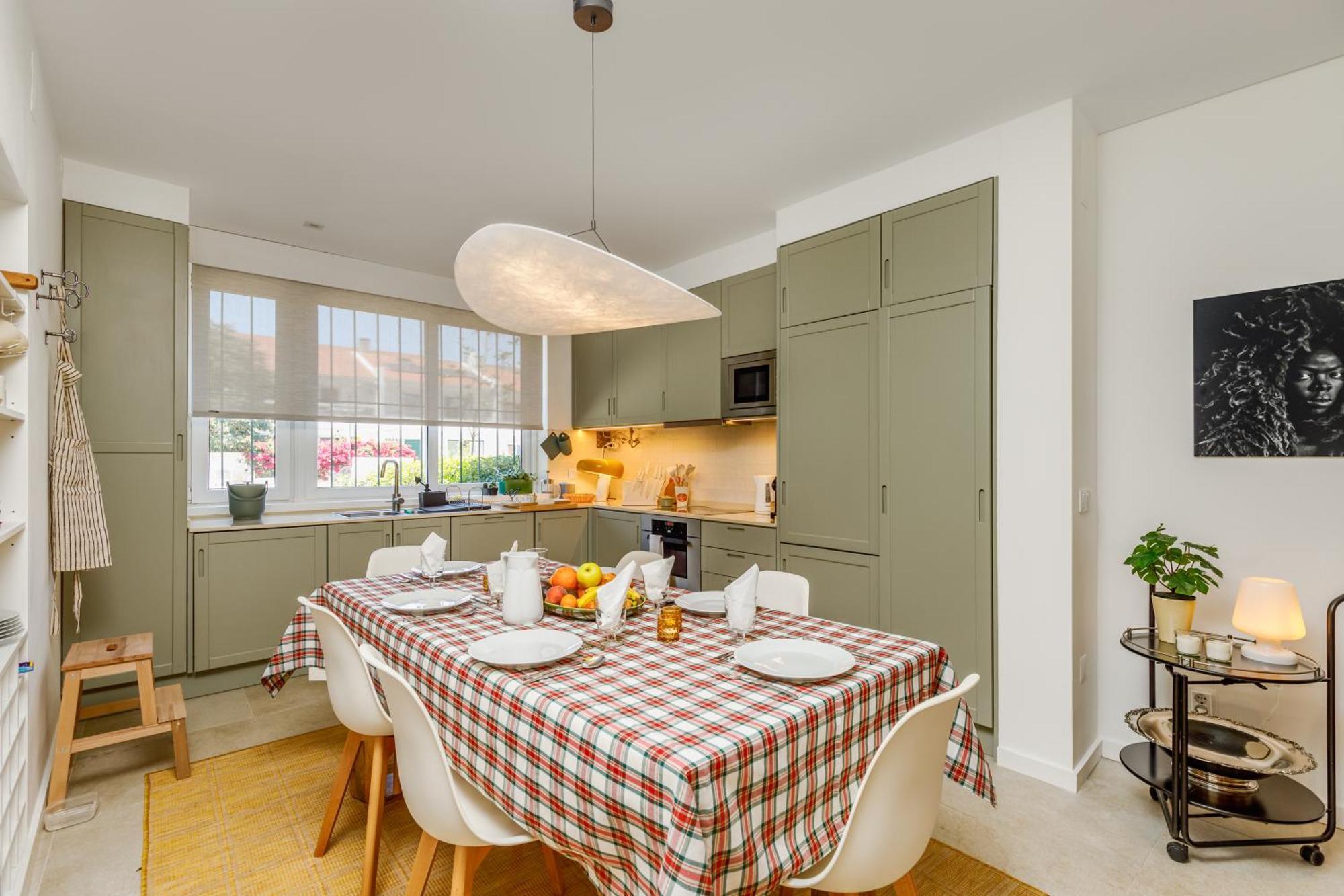 Haus Abel - Pool, Parking And Garden In The Heart Of * Lisboa